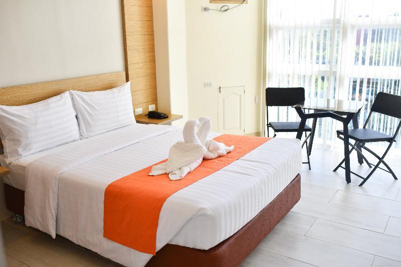 Chambre Mactan Hotel Lapu-Lapu City Exteriör bild